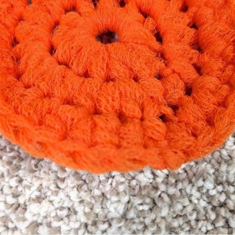 Orange Nylon Pot Scrubber Scourer cleaning kitchen bathroom garage - Picture 2 of 3
